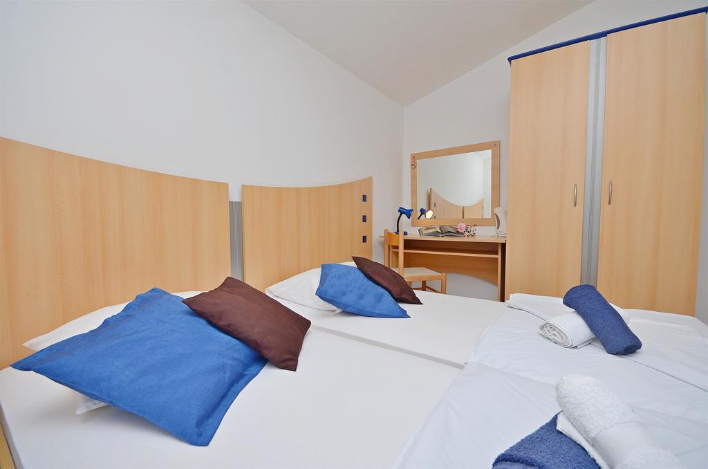 Apartments Mira Tribalj Dış mekan fotoğraf
