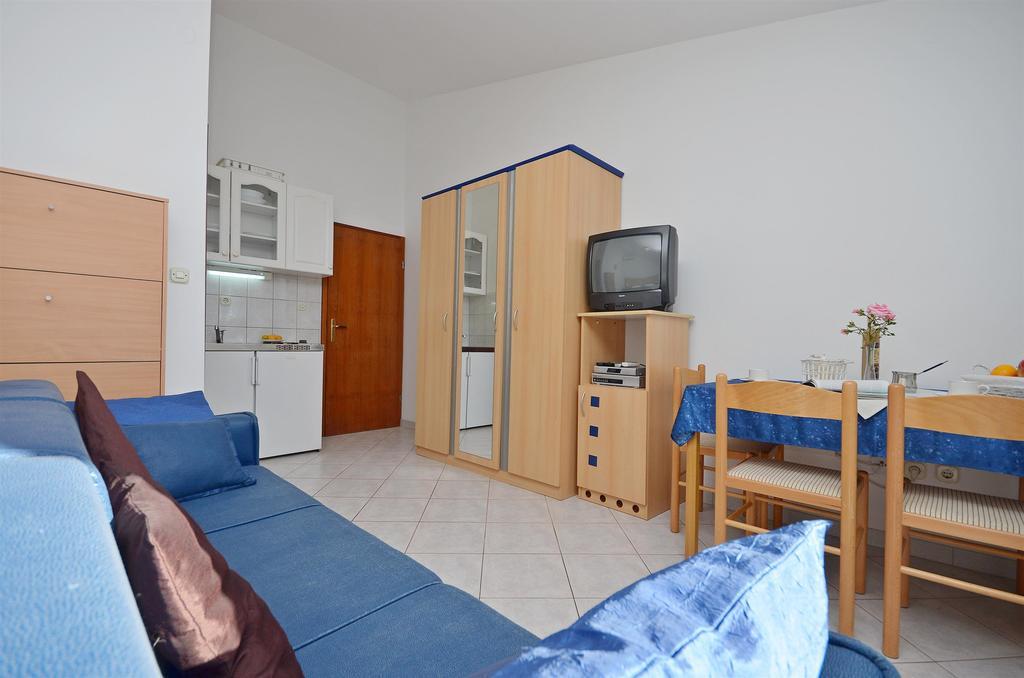 Apartments Mira Tribalj Dış mekan fotoğraf