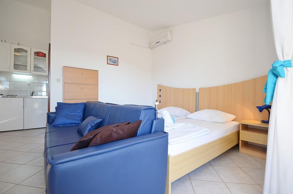 Apartments Mira Tribalj Dış mekan fotoğraf