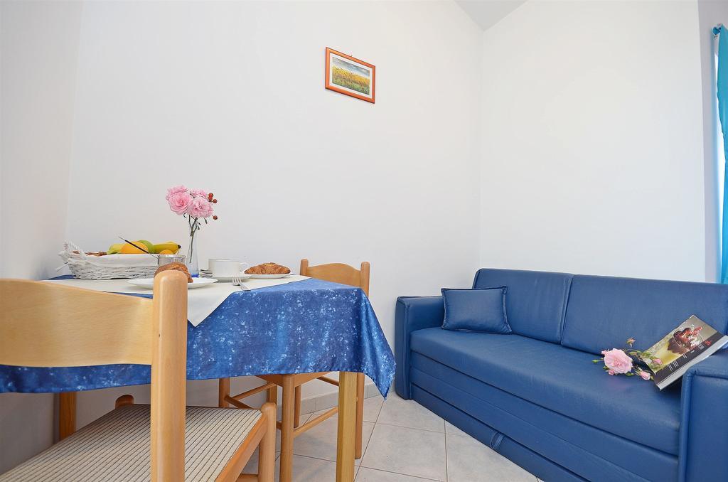 Apartments Mira Tribalj Dış mekan fotoğraf
