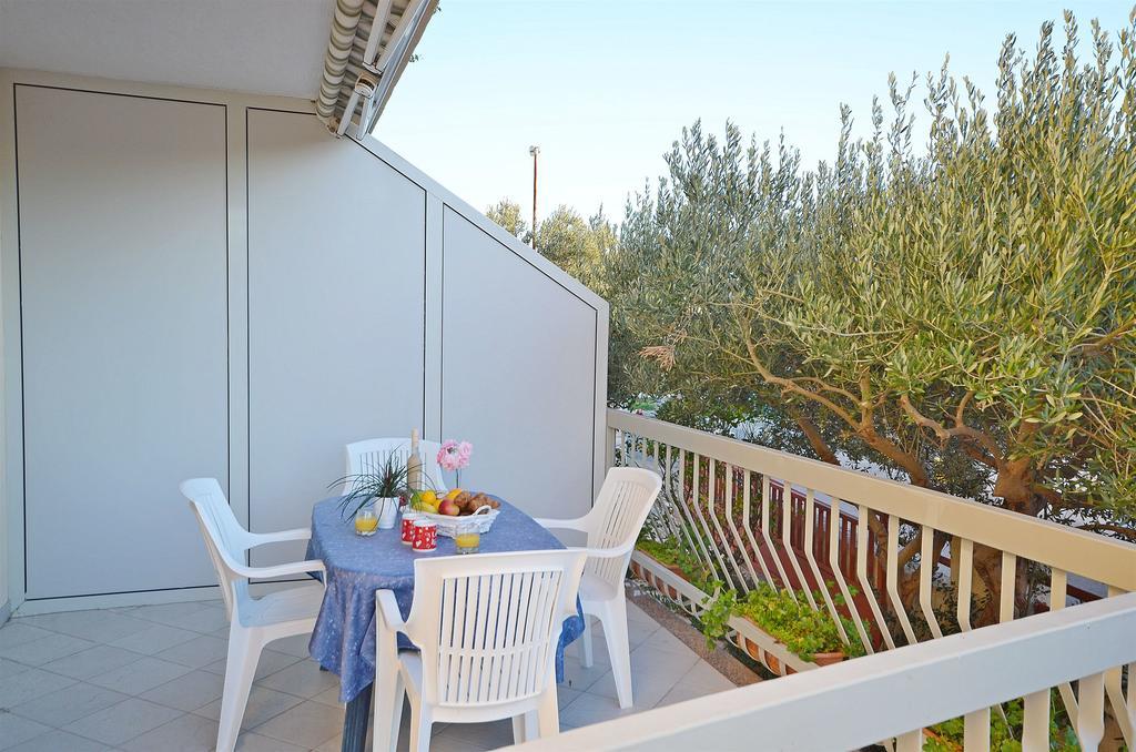 Apartments Mira Tribalj Dış mekan fotoğraf